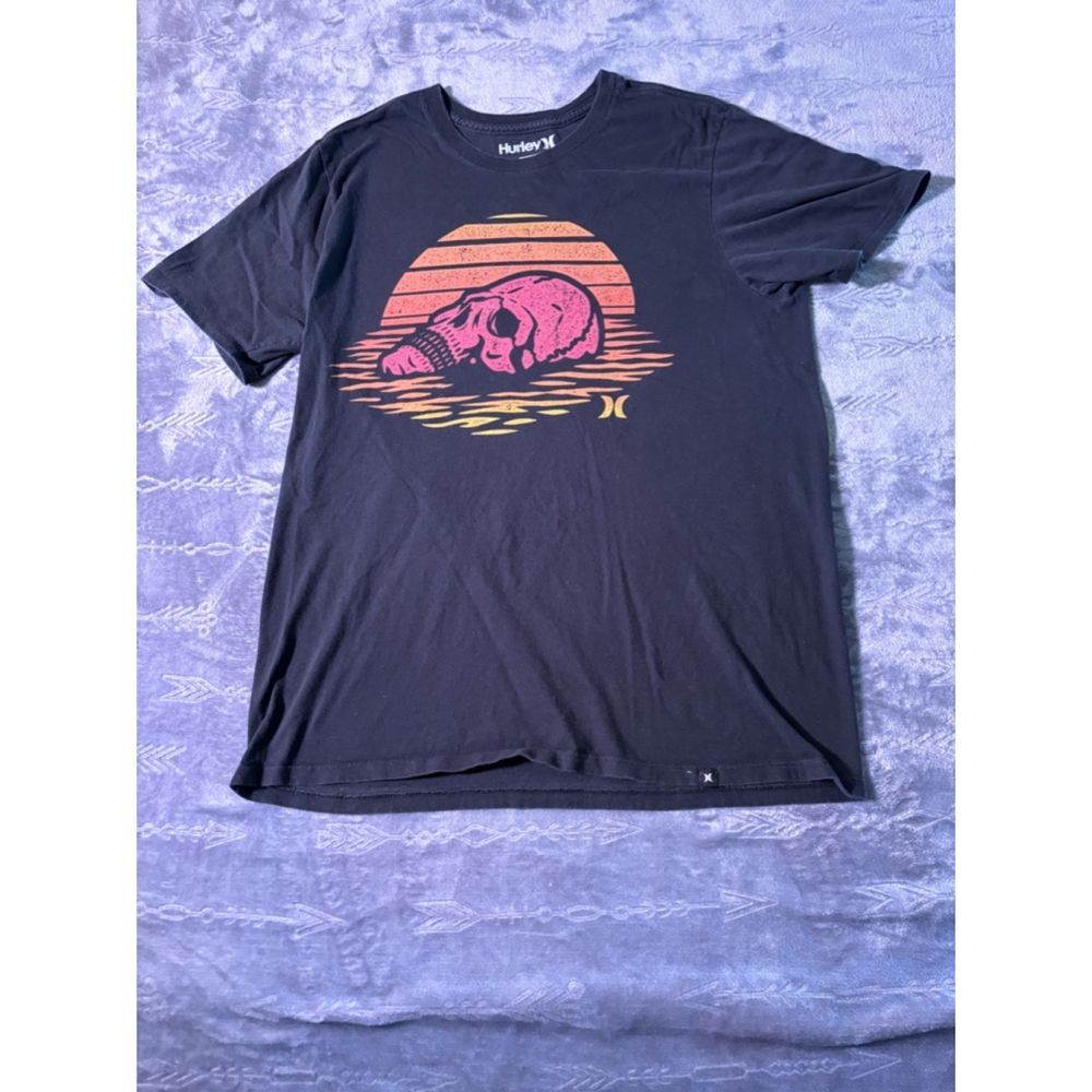 Men's Hurley T-Shirt Black Pink Medium